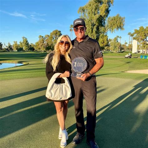phil mickelson children age.